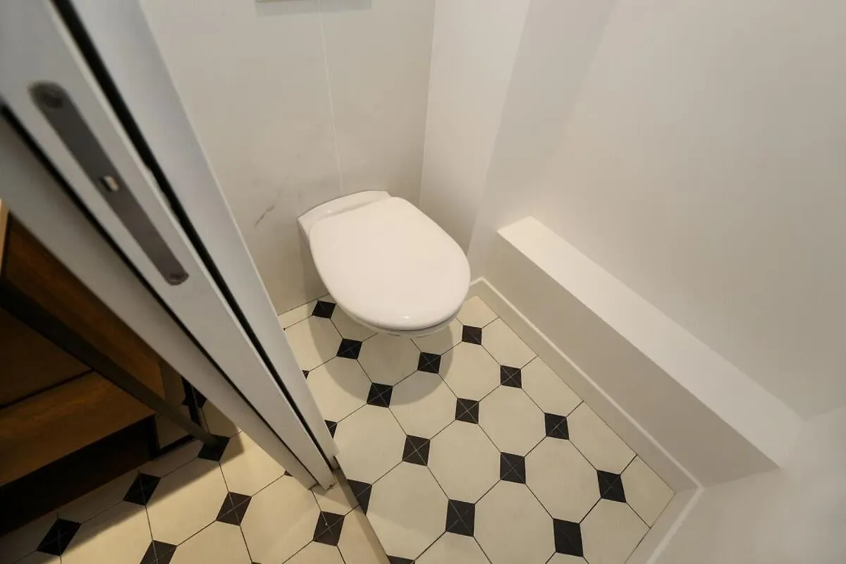 Apartmán Proche Des Celebres Puces De 4p